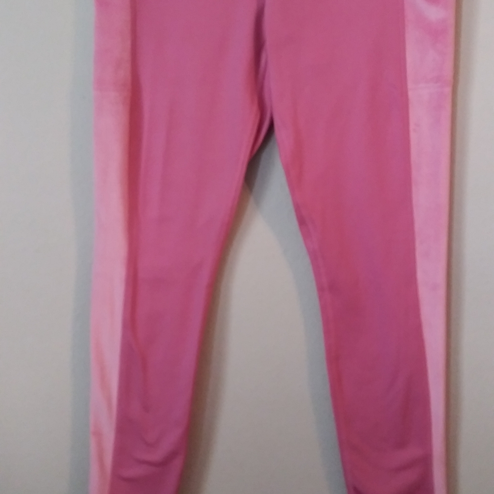 NWT Victoria Secret Pink Active